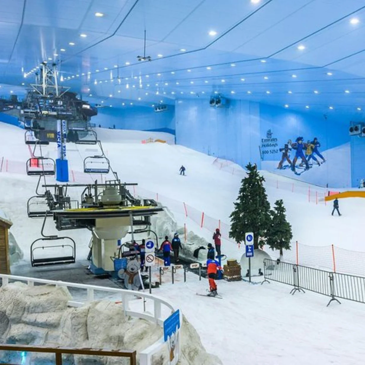 Ski Dubai indoor snow experience